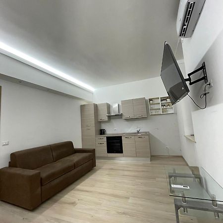 Villa Milano Apt N.4 エクステリア 写真